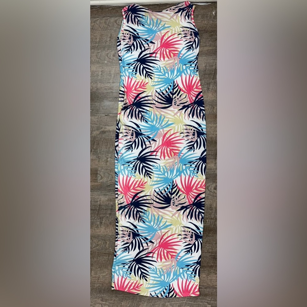 Women’s Sleeveless Floral Palm Printed Bodycon Stretchy Maxi Dress- Size Medium - Picture 5 of 6